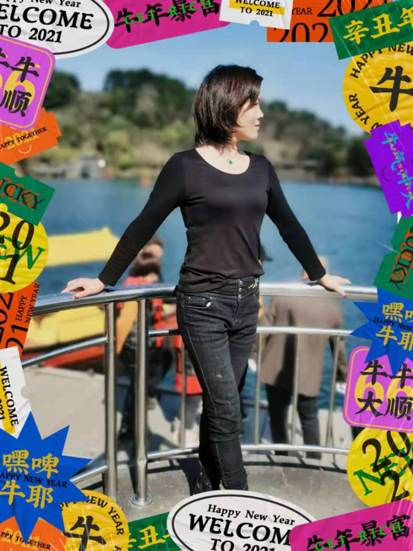 牵手保温老熟妇